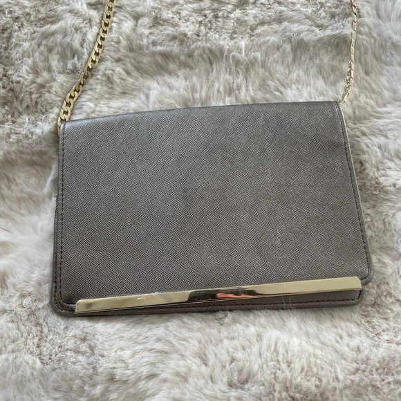 Womens Vintage Envelope Clutch Silver and Gold Evening Handbag - Picture 2 of 2